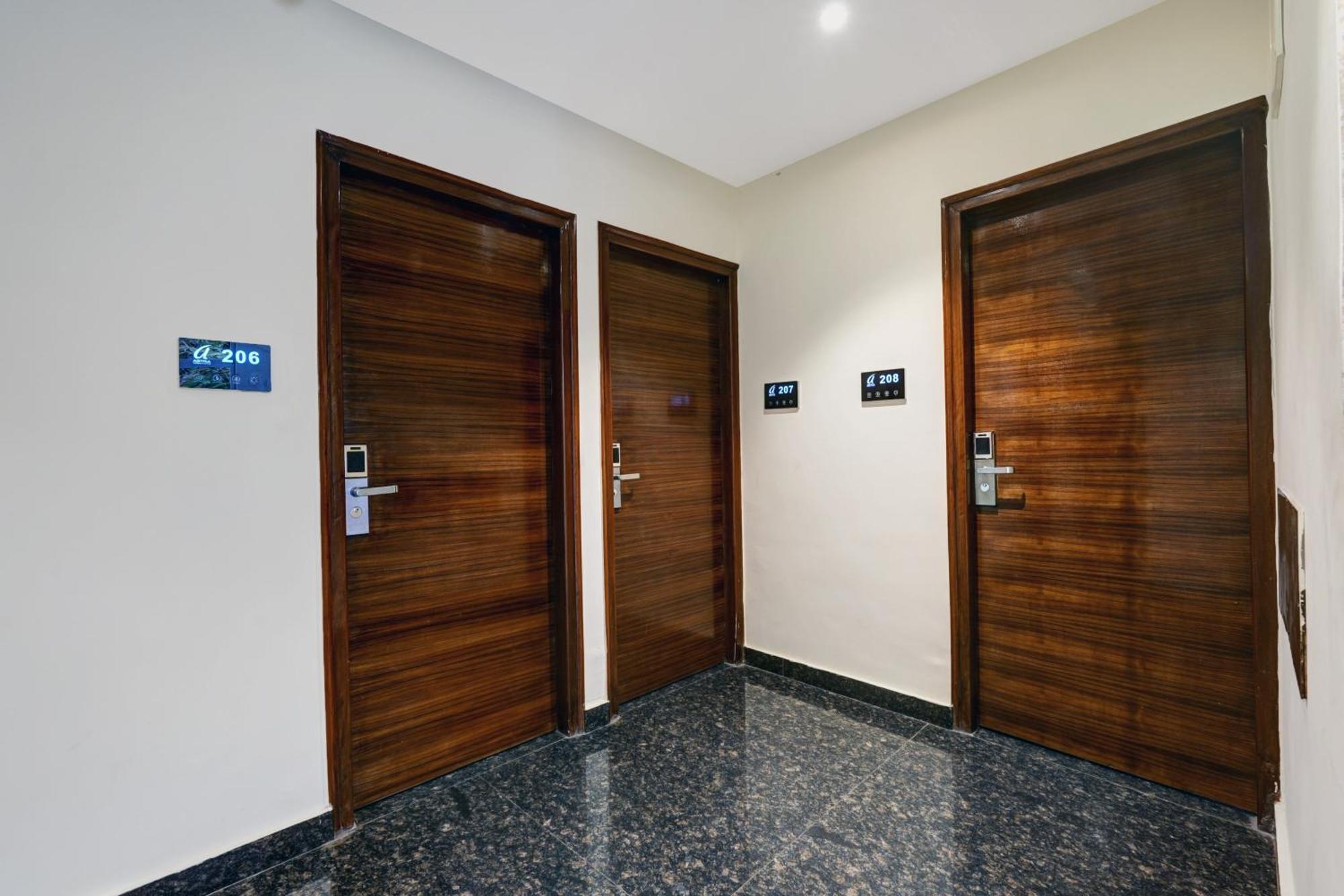 Astra Hotels & Suites - Koramangala Bangalore Extérieur photo