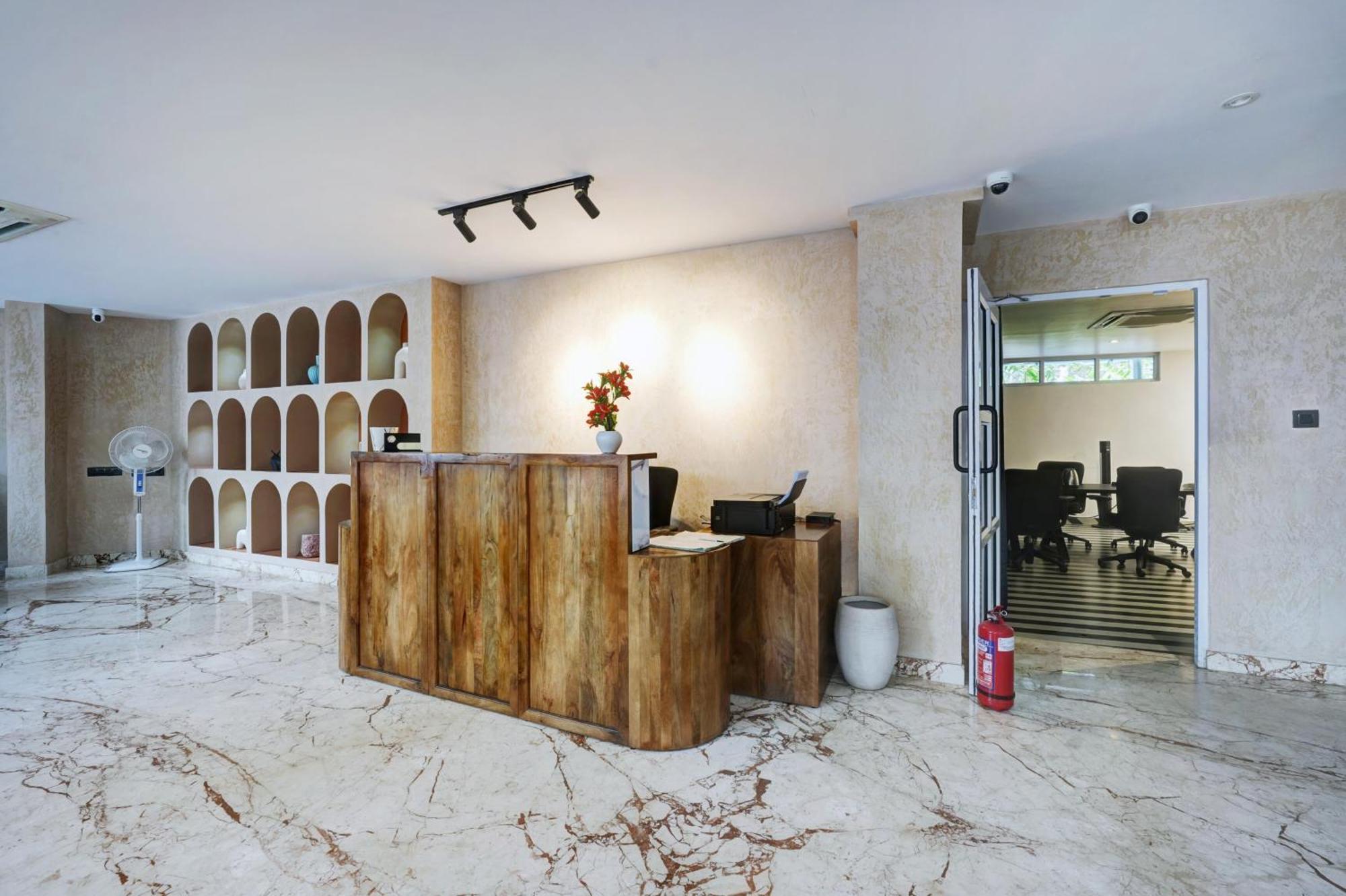 Astra Hotels & Suites - Koramangala Bangalore Extérieur photo